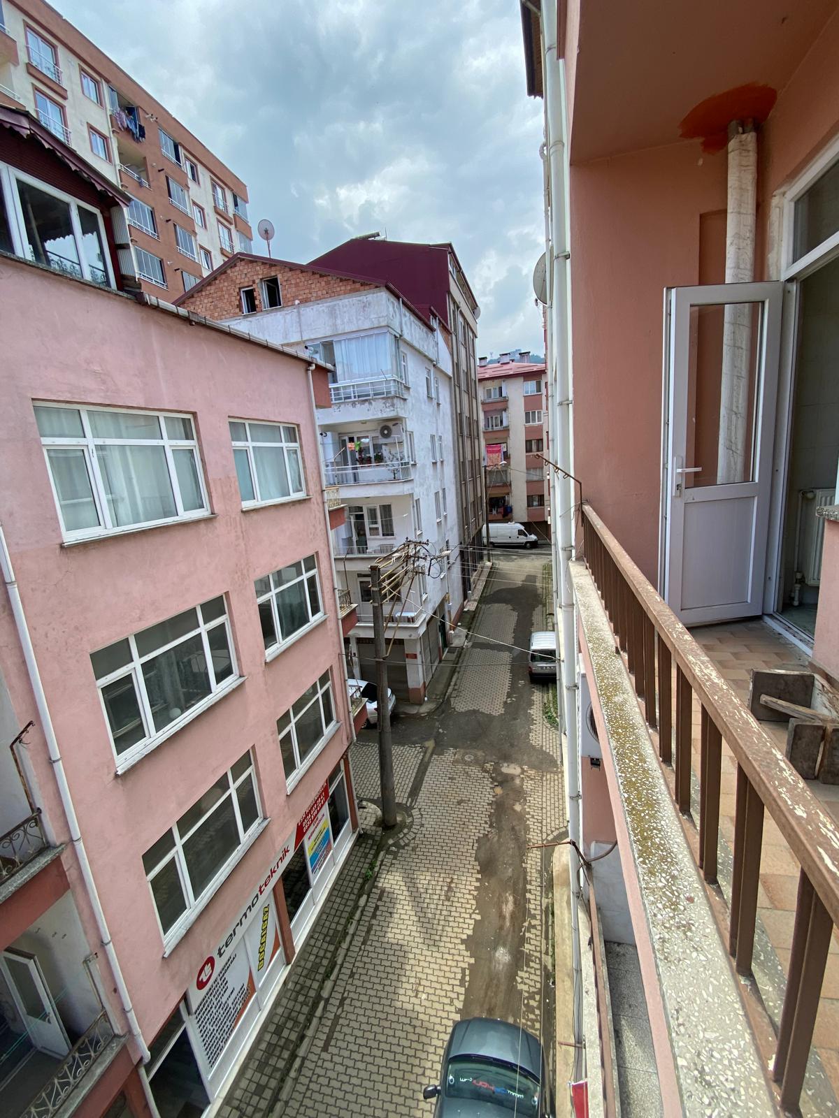 MABEL GAYRİMENKUL/ BEŞİKDÜZÜ/ ÇARŞI İÇİ 2+1 SATILIK DAİRE